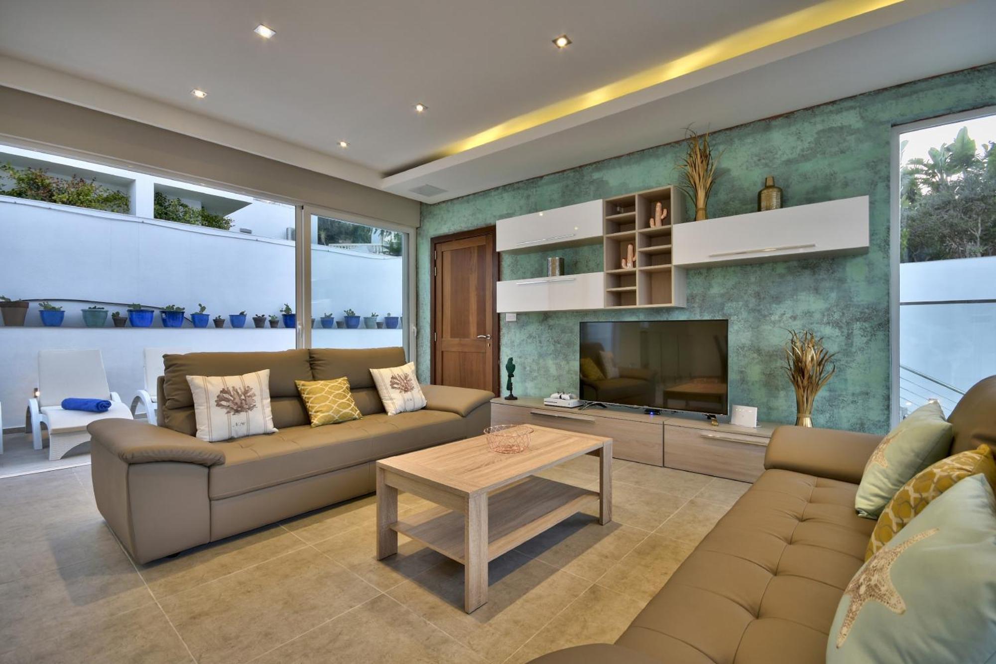 Villa Blu - Family With Indoor Heated Pool, Sauna And Games Mellieha