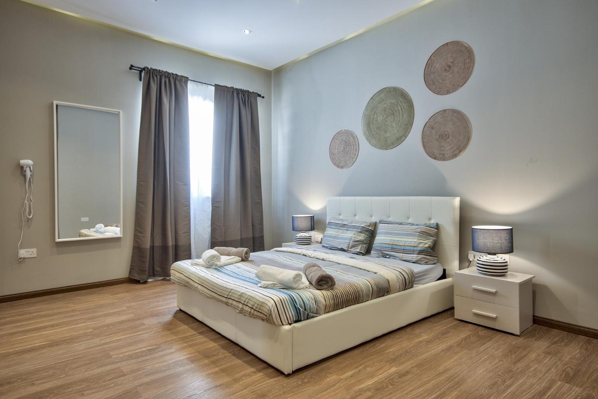Villa Blu - Family With Indoor Heated Pool, Sauna And Games