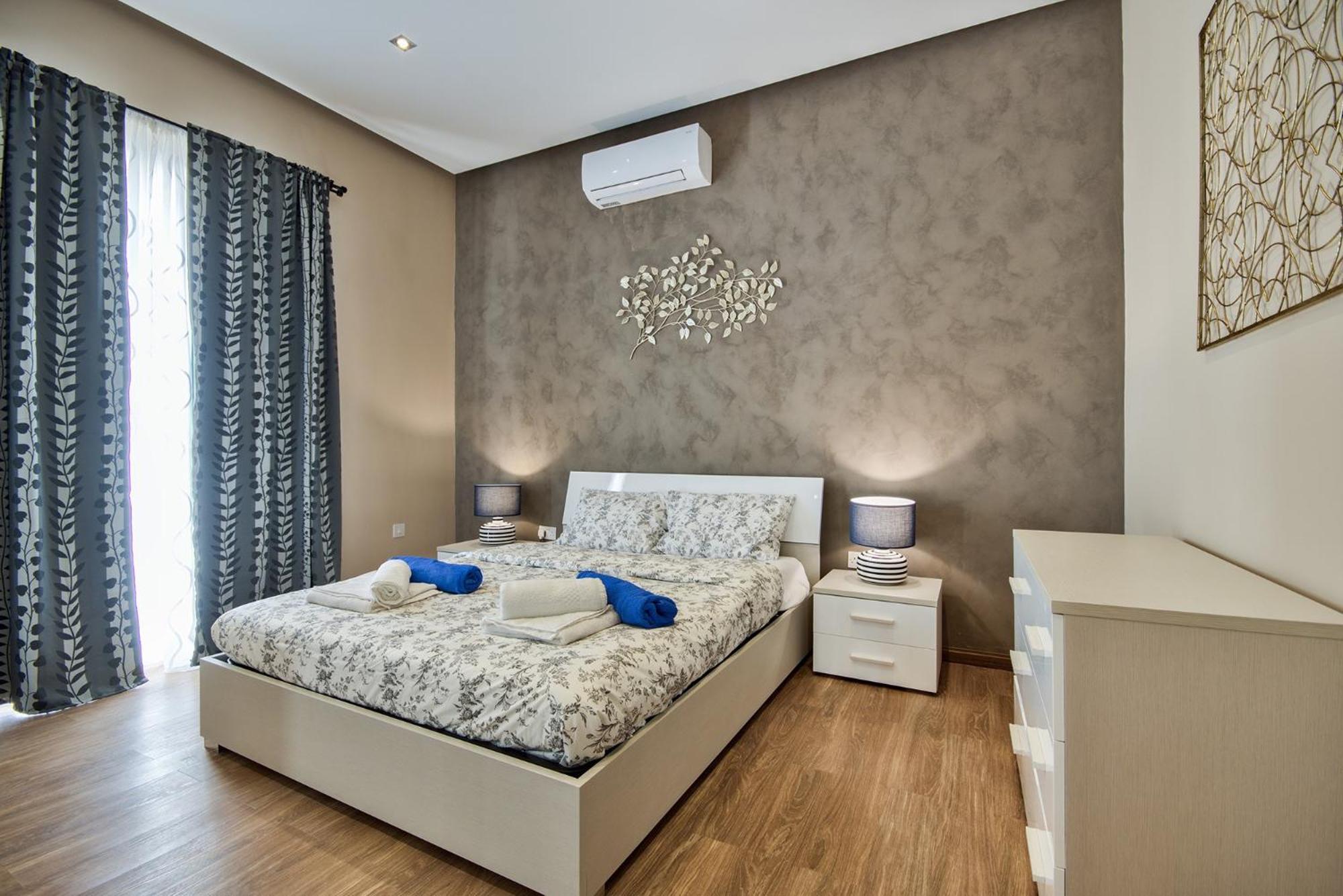Villa Blu - Family With Indoor Heated Pool, Sauna And Games *